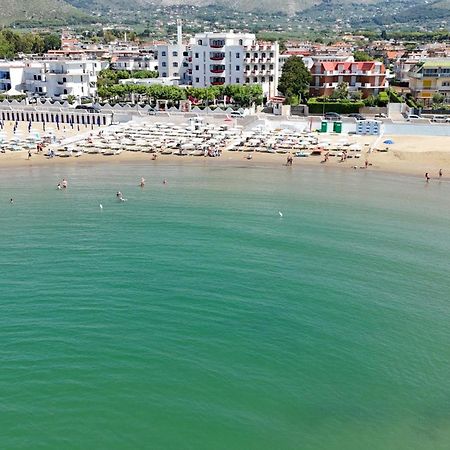 Bajamar Beach Hotel Formia Zewnętrze zdjęcie