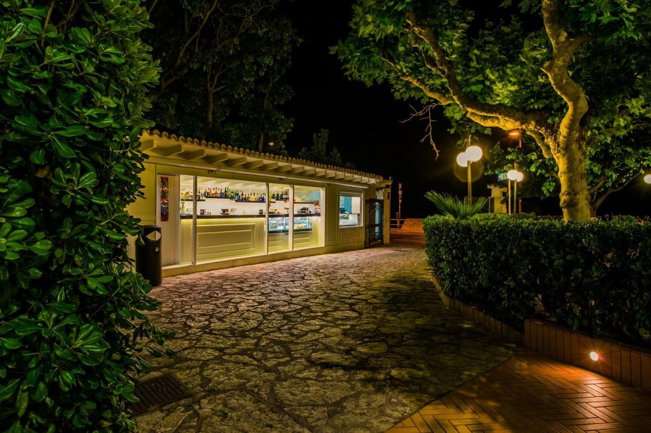 Bajamar Beach Hotel Formia Zewnętrze zdjęcie