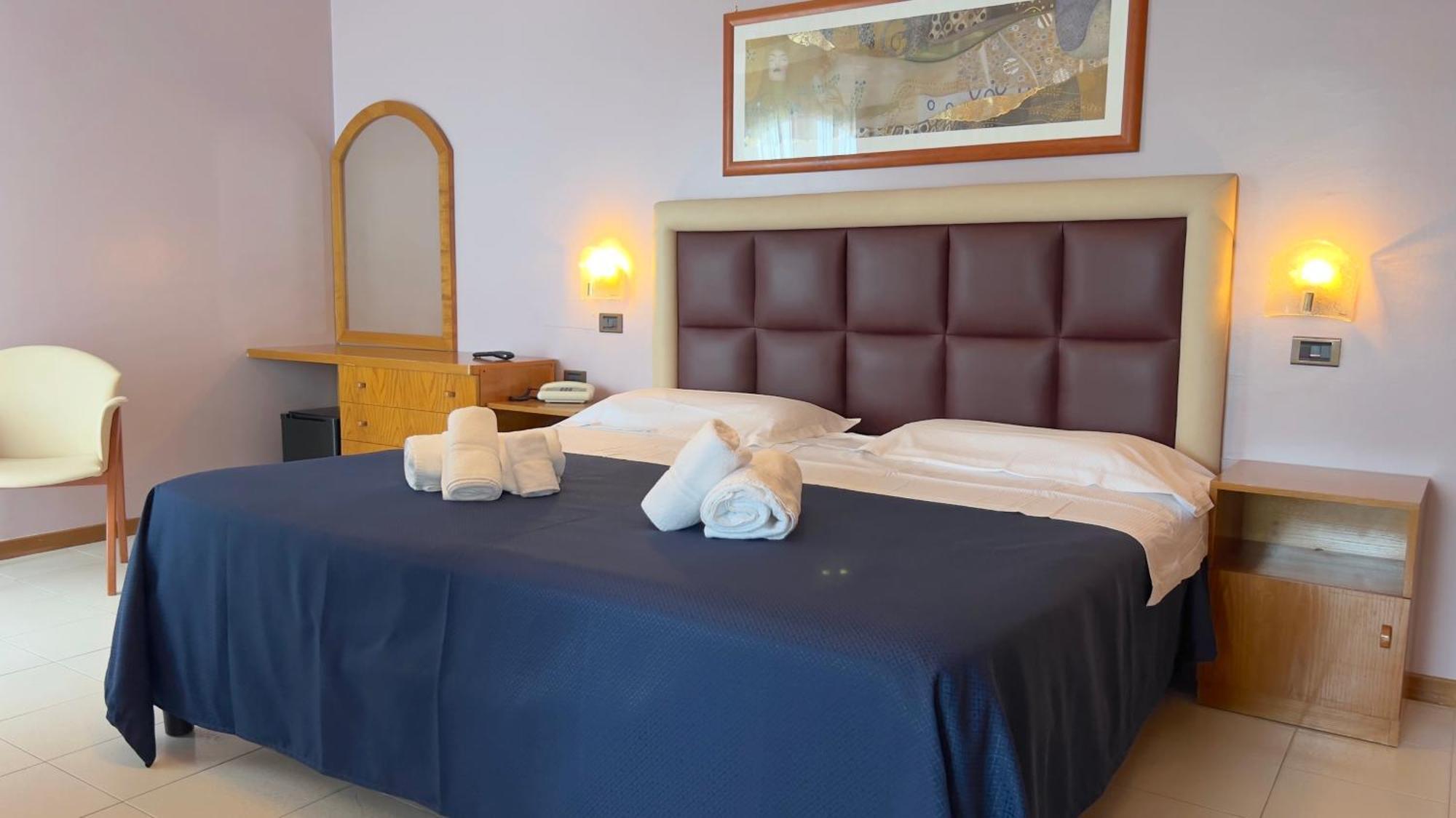 Bajamar Beach Hotel Formia Zewnętrze zdjęcie