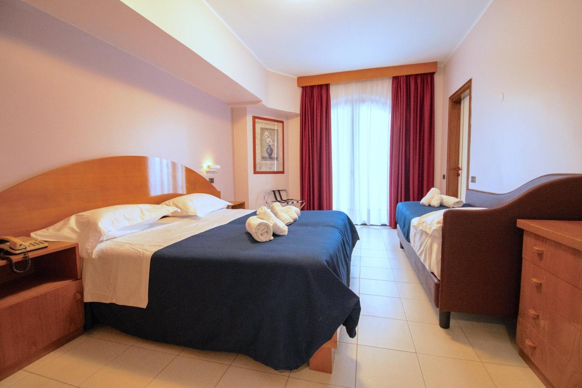 Bajamar Beach Hotel Formia Zewnętrze zdjęcie