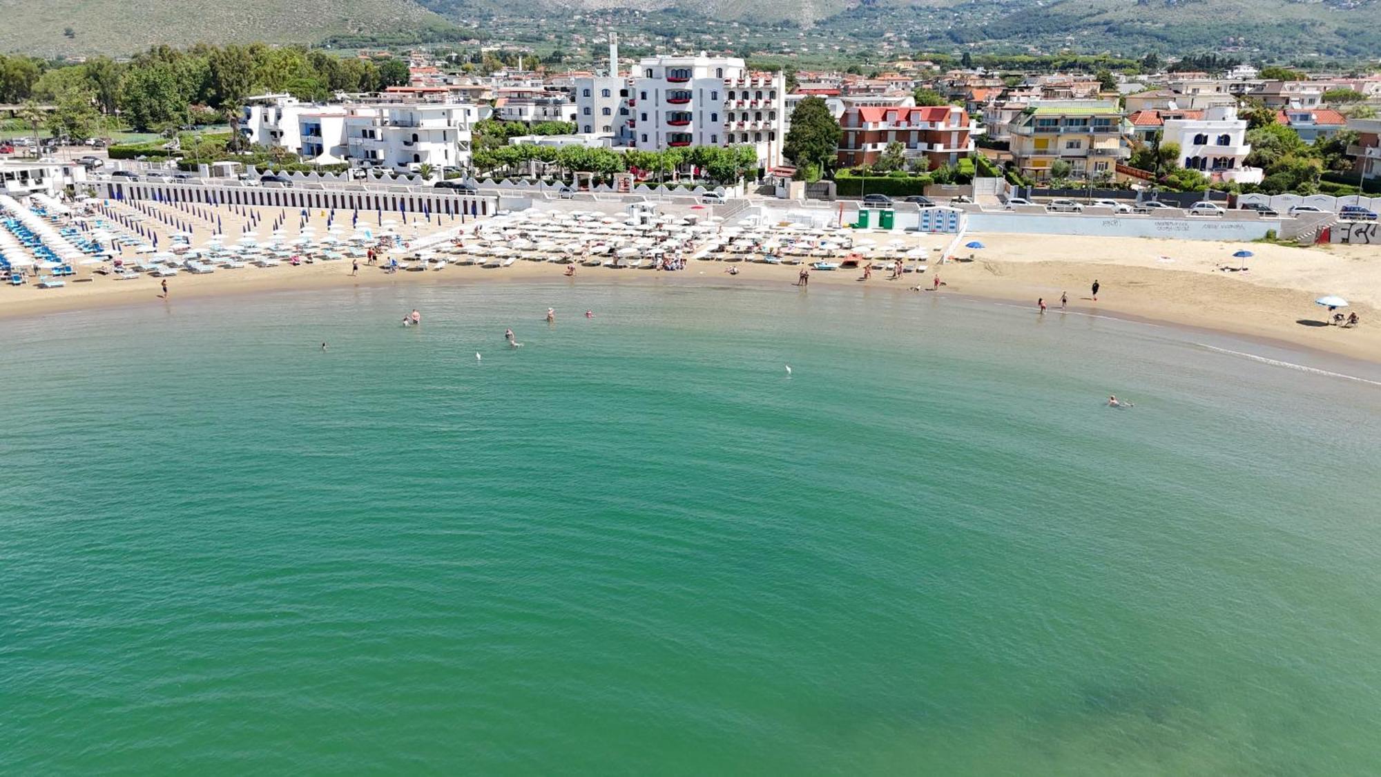 Bajamar Beach Hotel Formia Zewnętrze zdjęcie