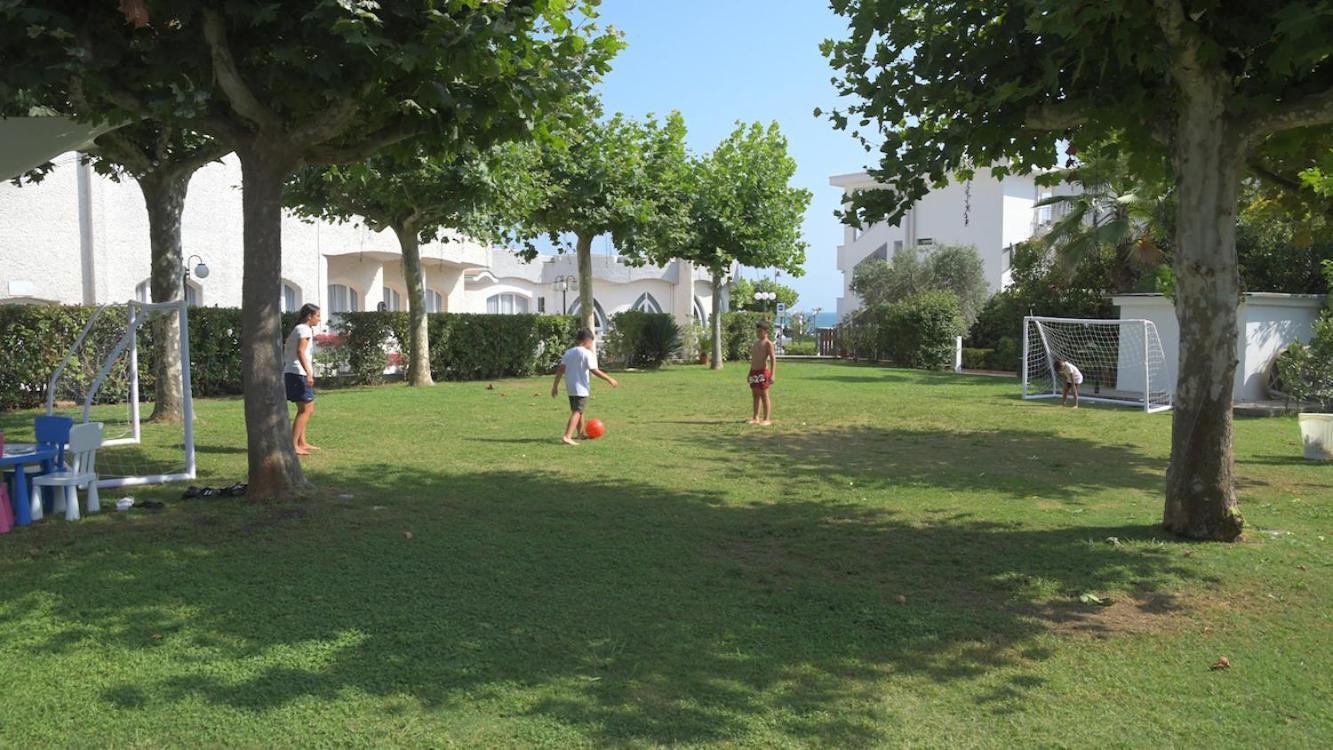 Bajamar Beach Hotel Formia Zewnętrze zdjęcie