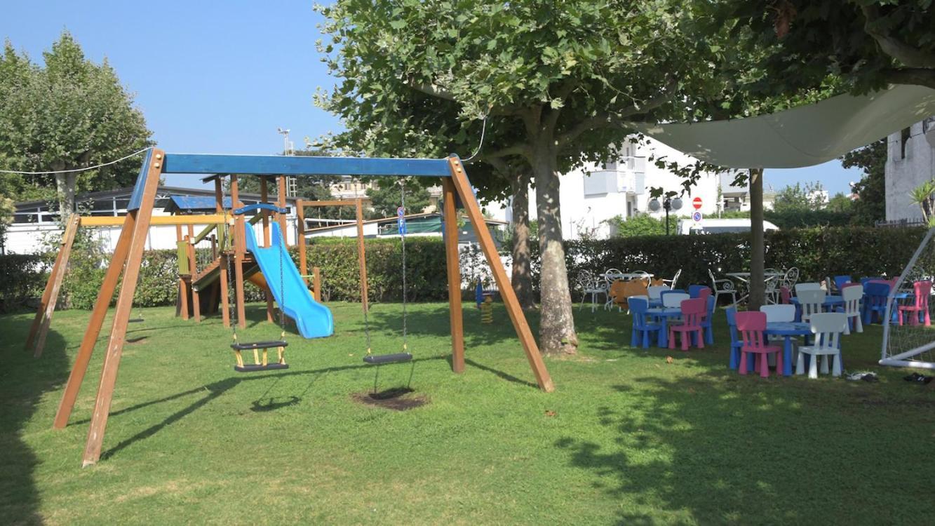 Bajamar Beach Hotel Formia Zewnętrze zdjęcie
