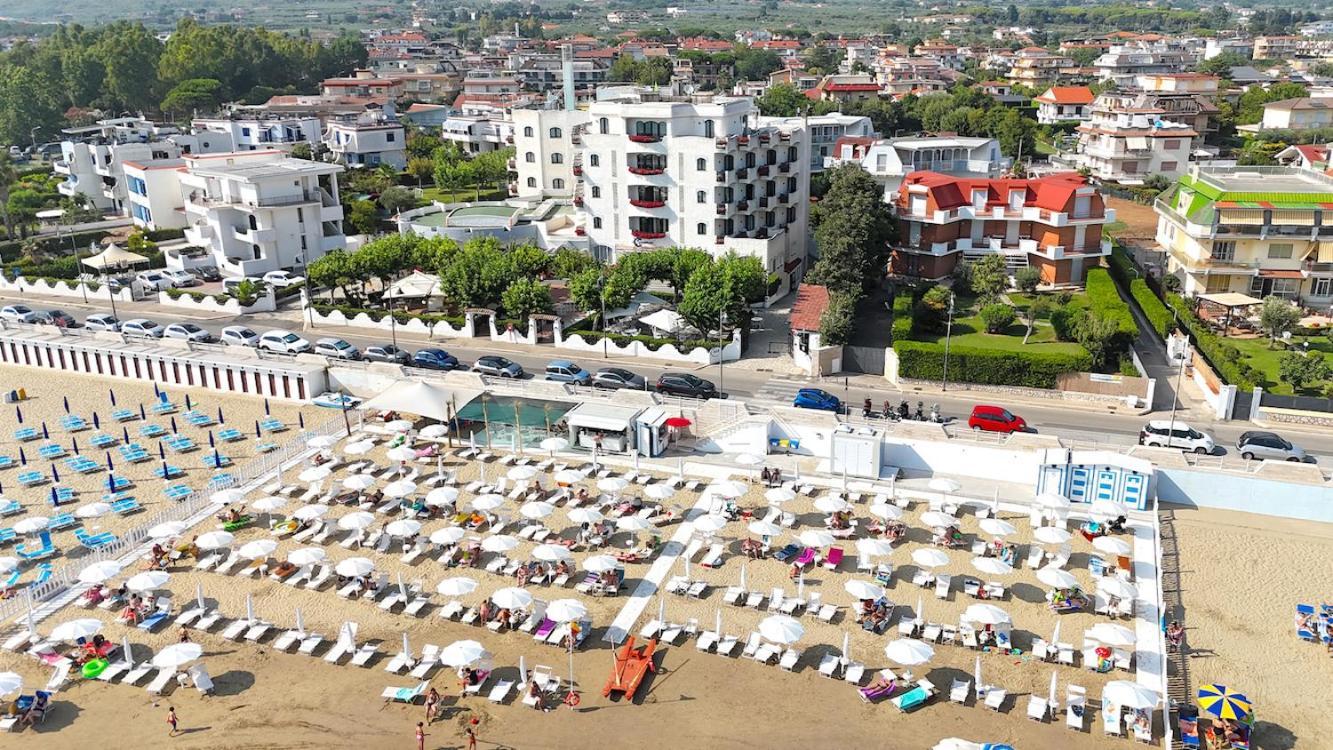 Bajamar Beach Hotel Formia Zewnętrze zdjęcie